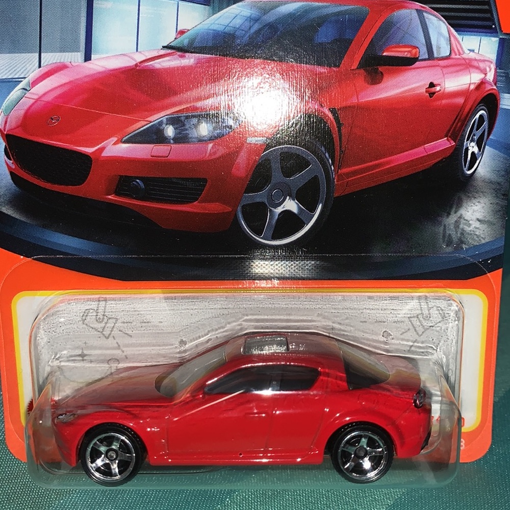 2004 Mazda RX-8 - Red Matchbox - Picture 5 of 7